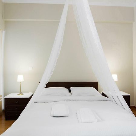 Classy 2 Bedroom Apartment Near Acropolis & Metro أثينا المظهر الخارجي الصورة