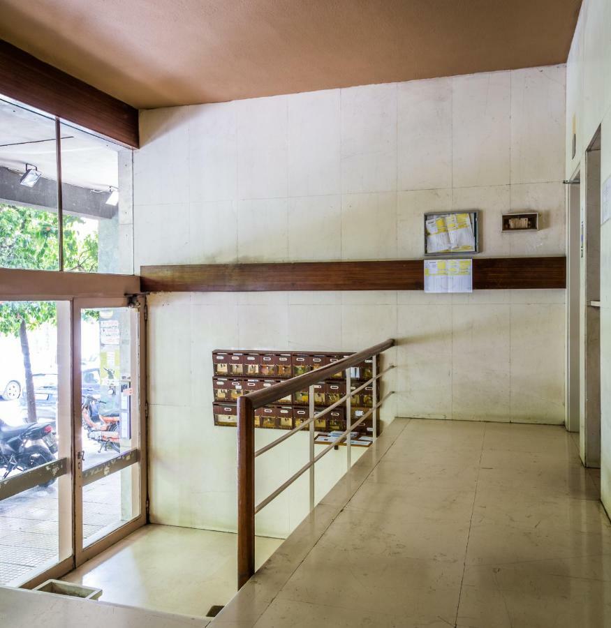 Classy 2 Bedroom Apartment Near Acropolis & Metro أثينا المظهر الخارجي الصورة