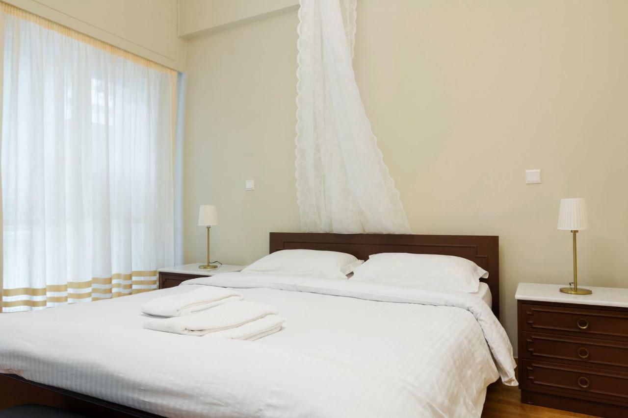 Classy 2 Bedroom Apartment Near Acropolis & Metro أثينا المظهر الخارجي الصورة
