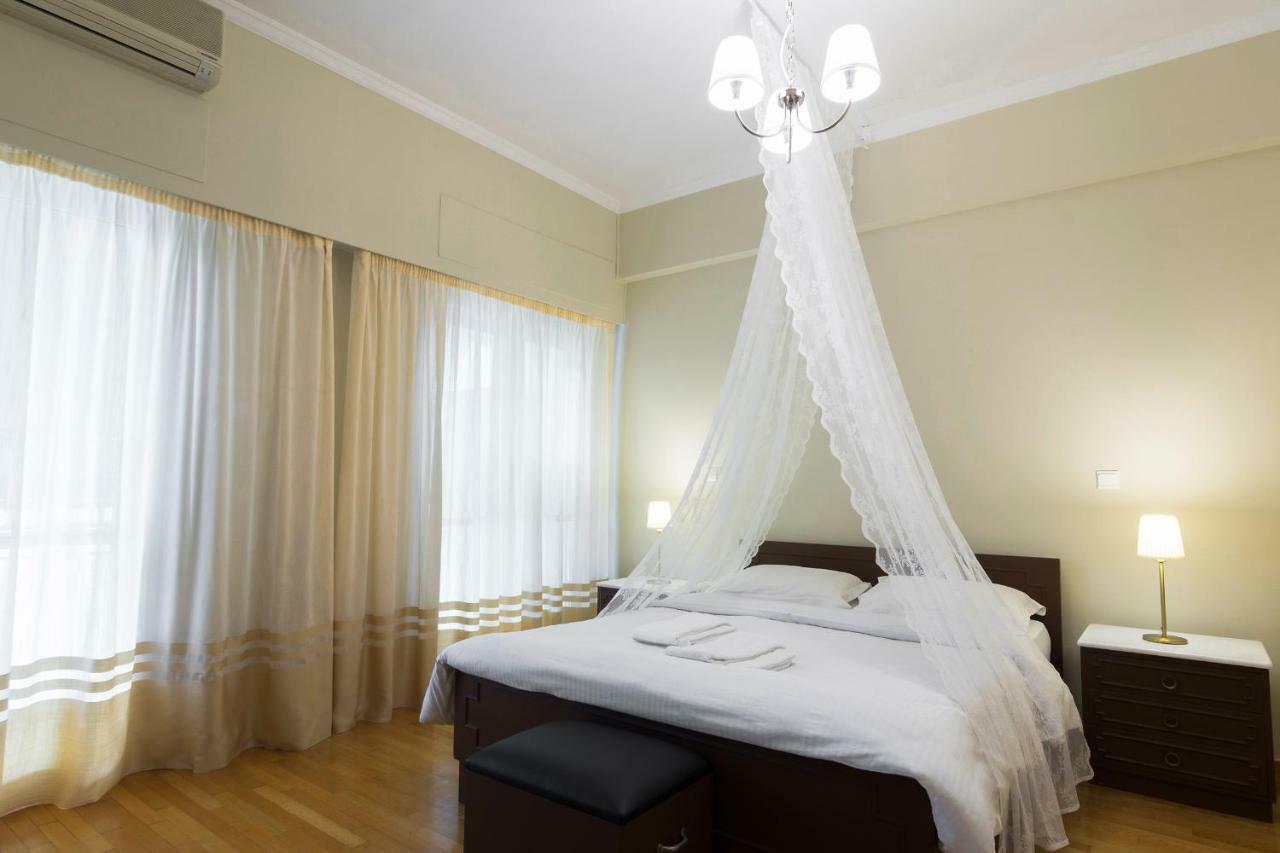Classy 2 Bedroom Apartment Near Acropolis & Metro أثينا المظهر الخارجي الصورة